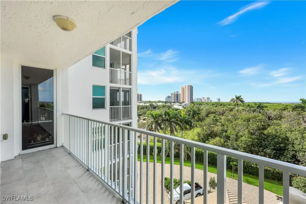 6361 Pelican Bay Boulevard Naples FL 34108