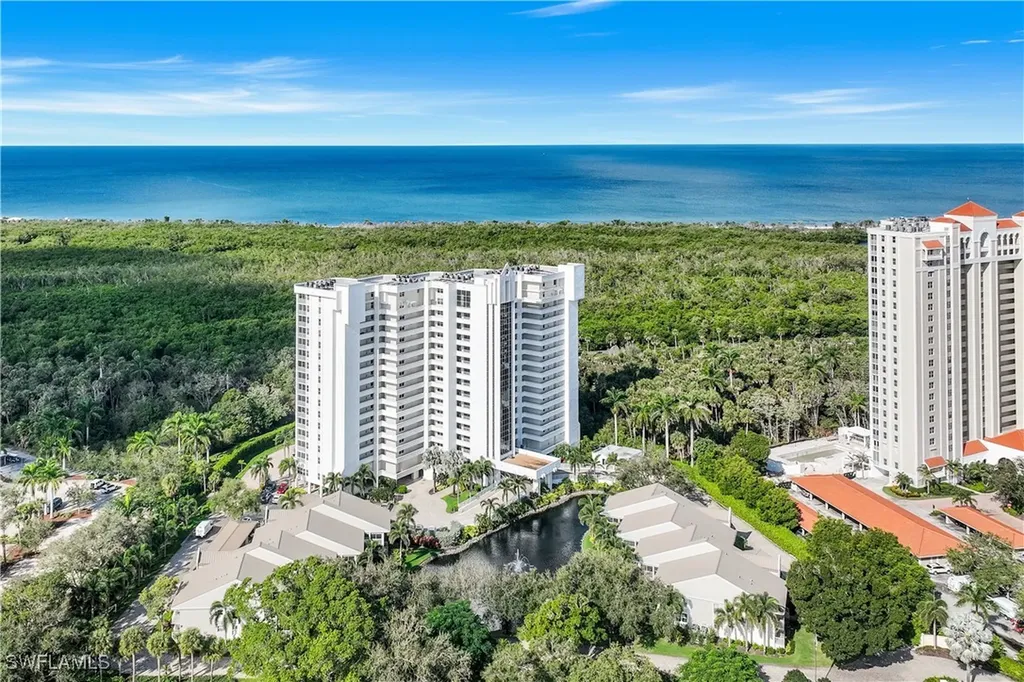 6361 Pelican Bay Boulevard Naples FL 34108