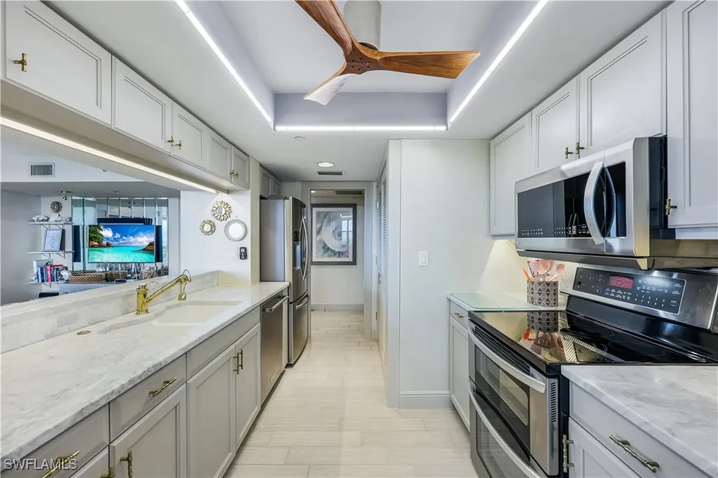 6361 Pelican Bay Boulevard Naples FL 34108