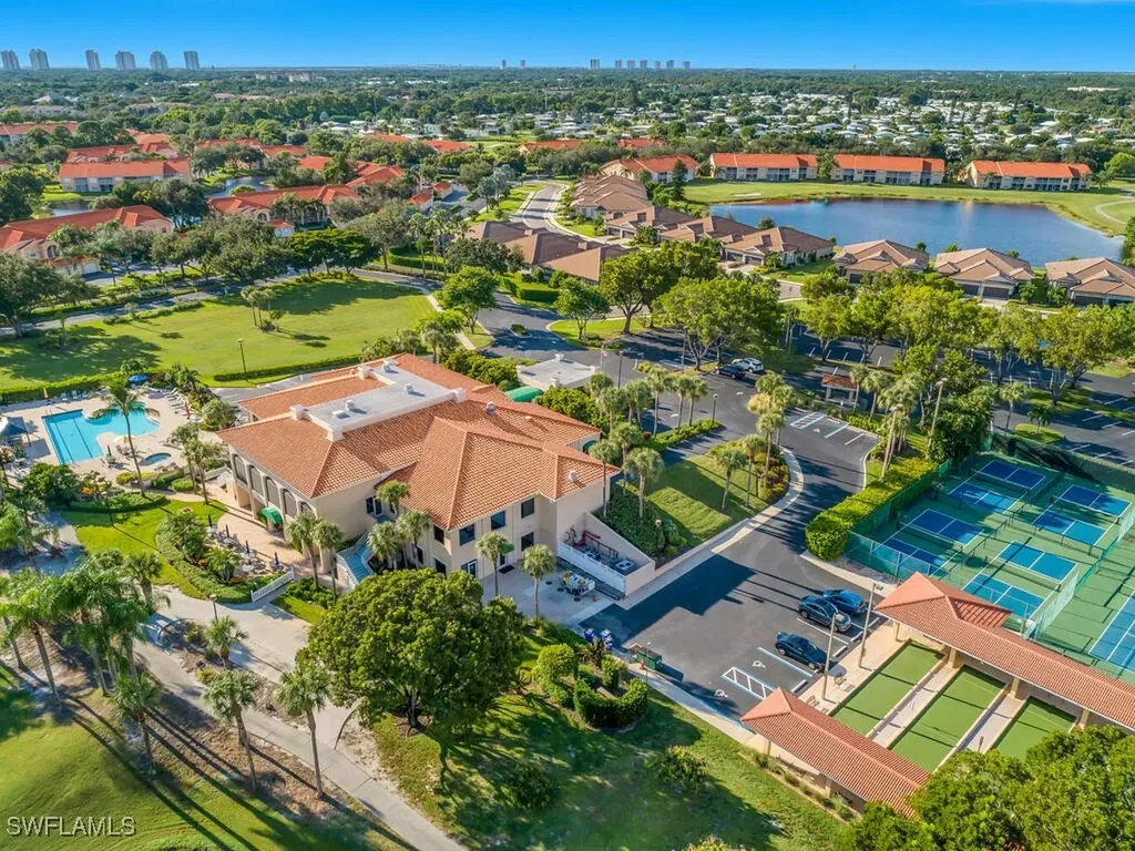 26600 Rosewood Pointe Drive Bonita Springs FL 34135