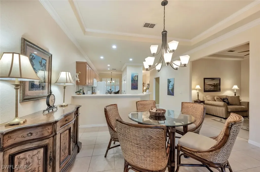 4863 Hampshire Court Naples FL 34112
