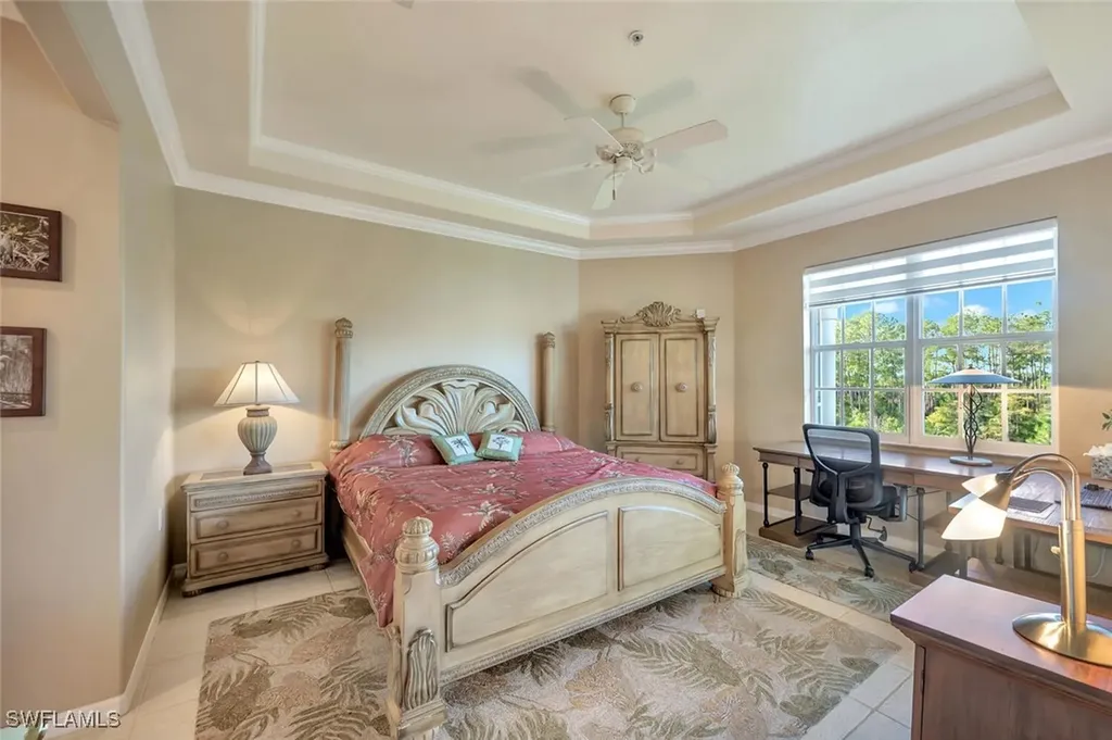 4863 Hampshire Court Naples FL 34112