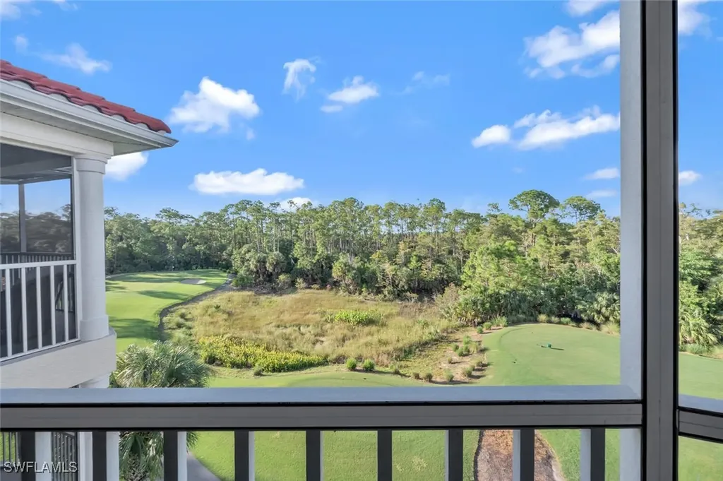 4863 Hampshire Court Naples FL 34112