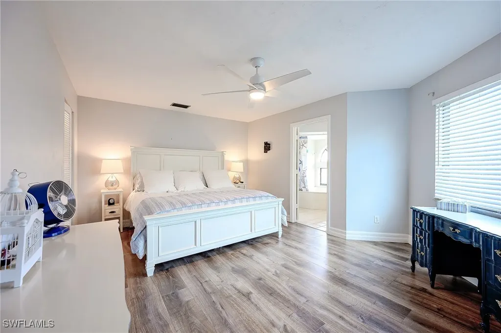 586 Beachwalk Circle Naples FL 34108