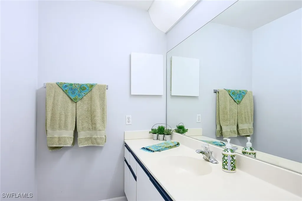 586 Beachwalk Circle Naples FL 34108