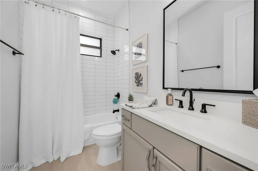 11728 Lady Anne Circle Cape Coral FL 33991