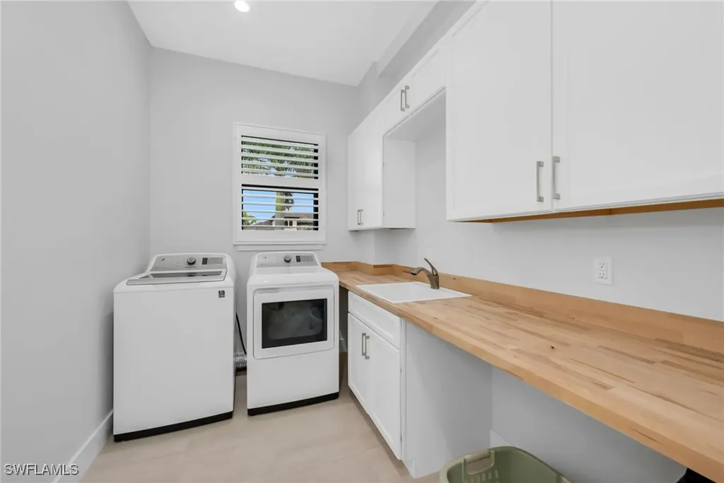 11728 Lady Anne Circle Cape Coral FL 33991