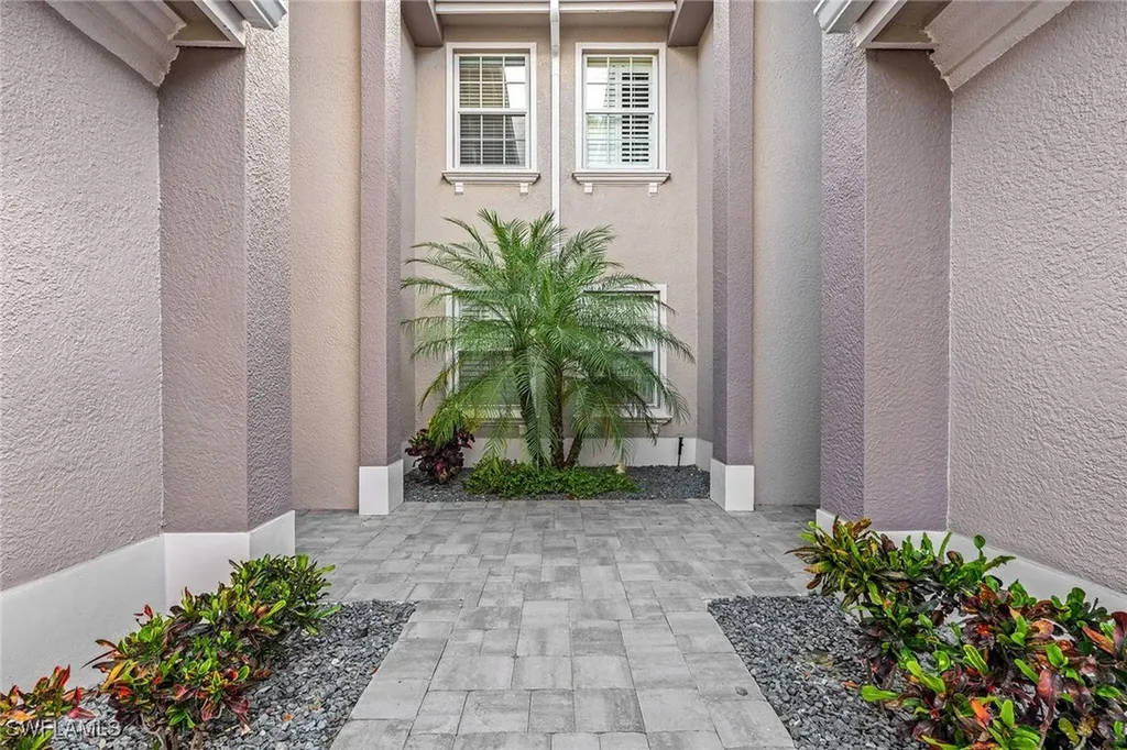 9290 Triana Terrace Fort Myers FL 33912