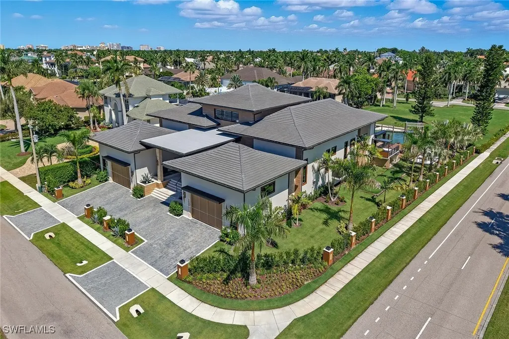 1598 Heights Court Marco Island FL 34145