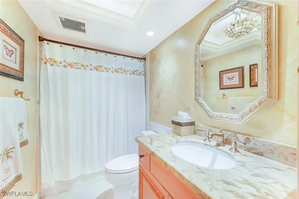 4005 Gulf Shore Boulevard N Naples FL 34103