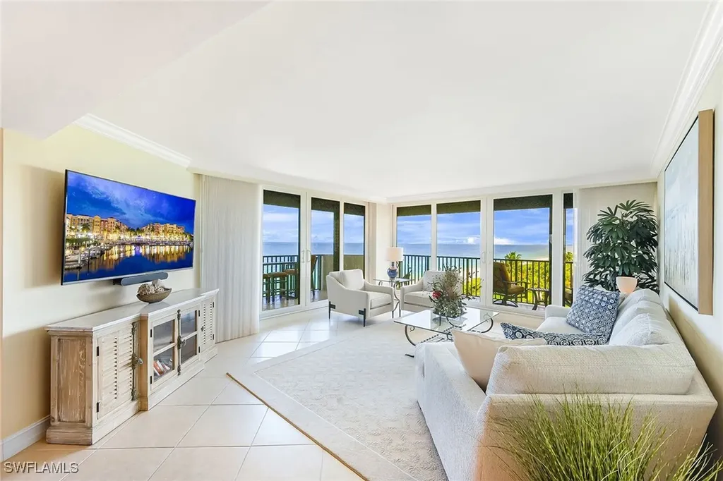 4005 Gulf Shore Boulevard N Naples FL 34103