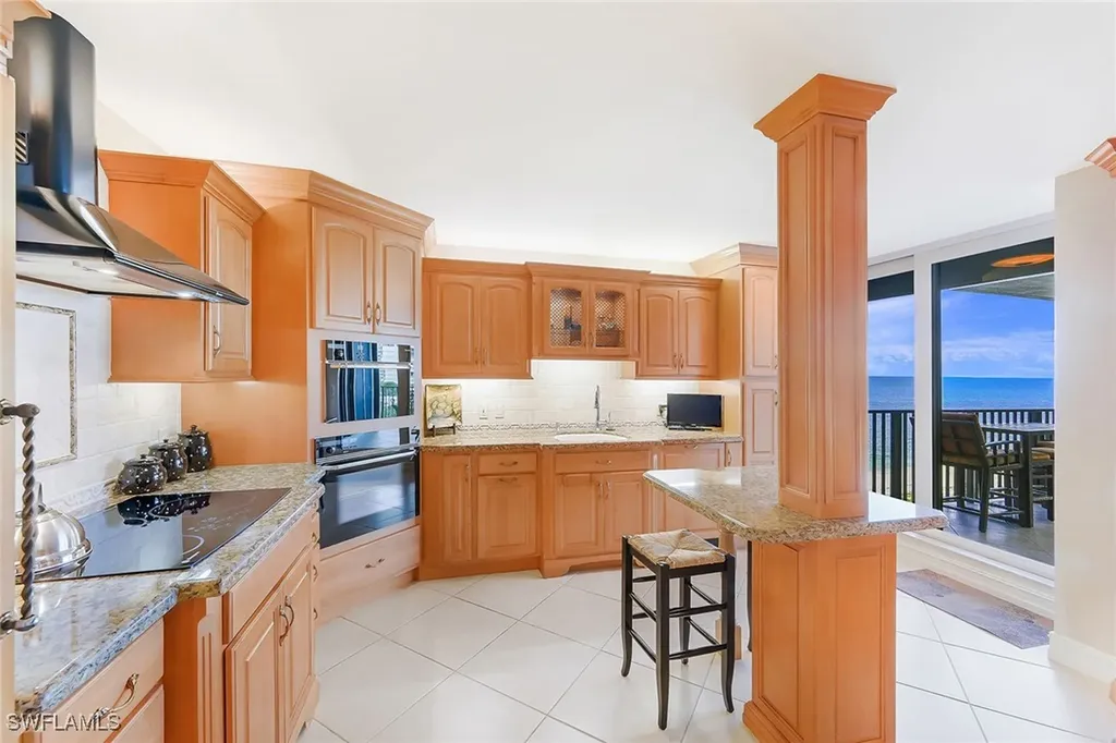 4005 Gulf Shore Boulevard N Naples FL 34103