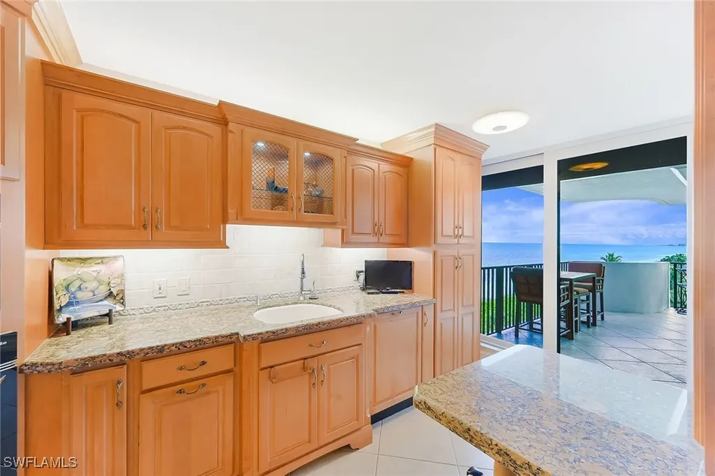 4005 Gulf Shore Boulevard N Naples FL 34103