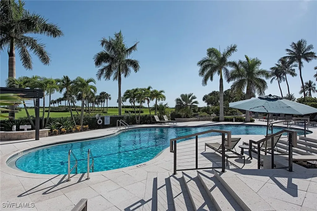 4251 Gulf Shore Boulevard N Naples FL 34103