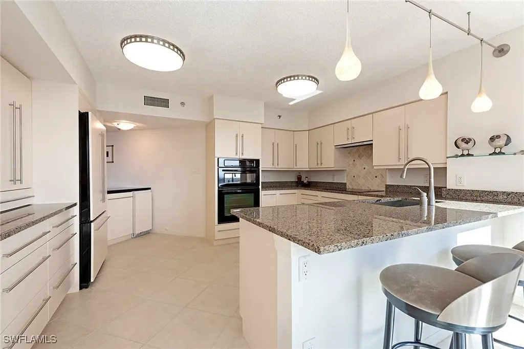 4251 Gulf Shore Boulevard N Naples FL 34103