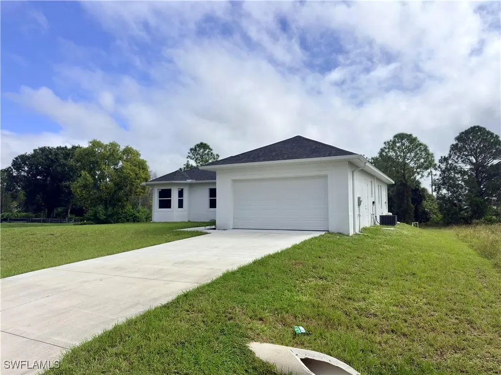 523 Harry Thayer Avenue S Lehigh Acres FL 33974