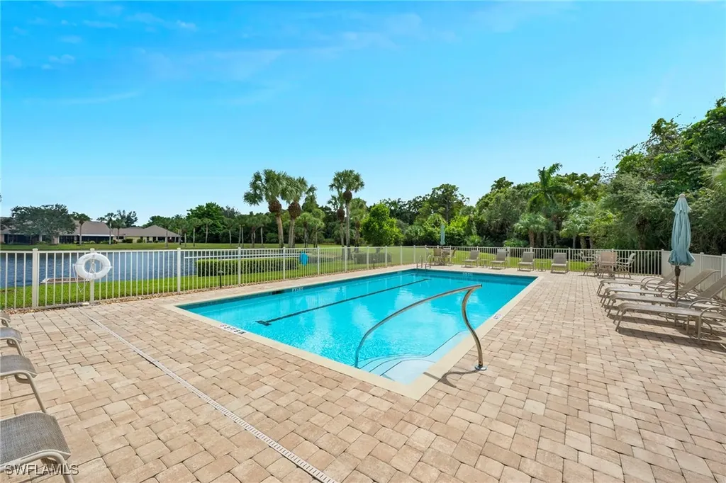 1384 Park Lake Drive Naples FL 34110