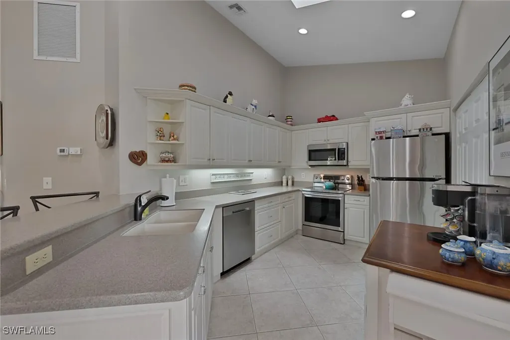 1384 Park Lake Drive Naples FL 34110