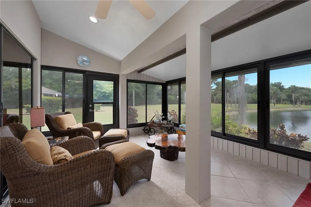 1384 Park Lake Drive Naples FL 34110