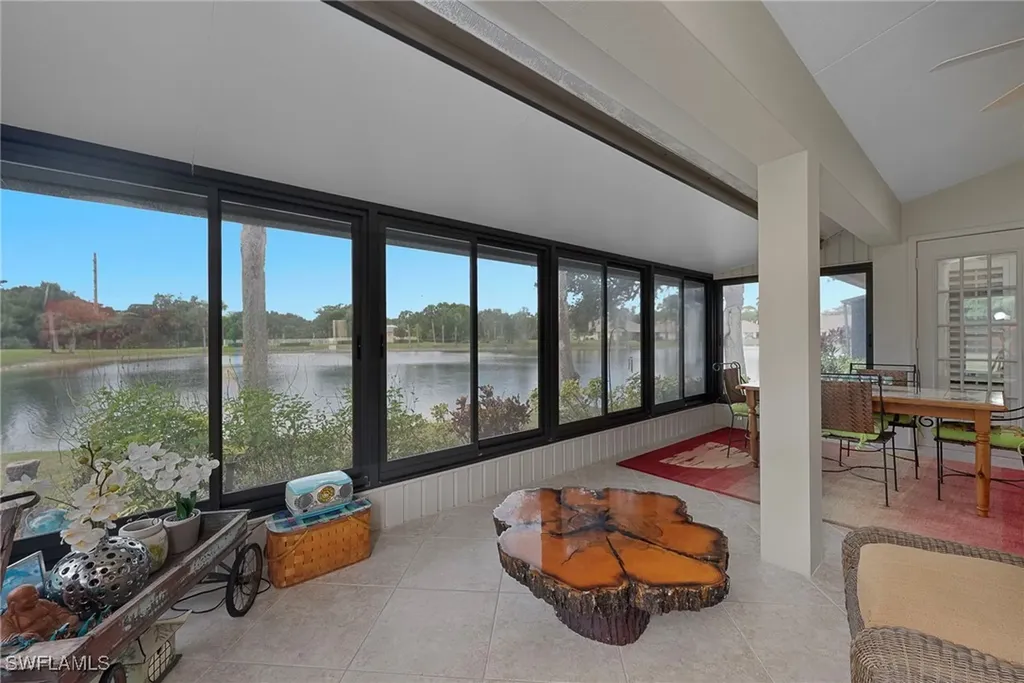 1384 Park Lake Drive Naples FL 34110