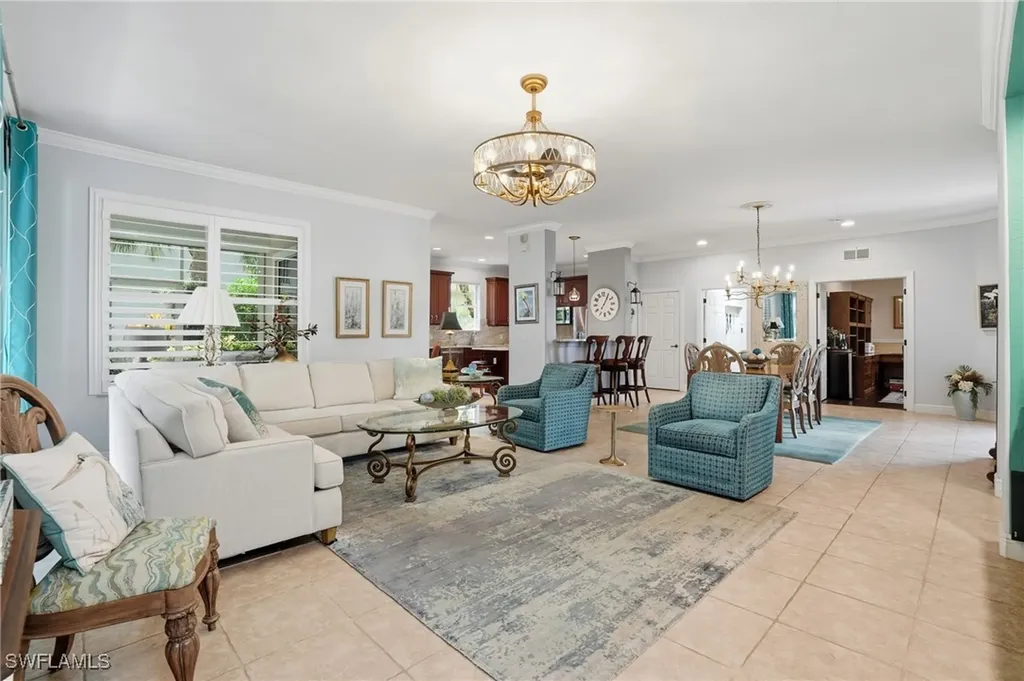 4960 Shaker Heights Court Naples FL 34112