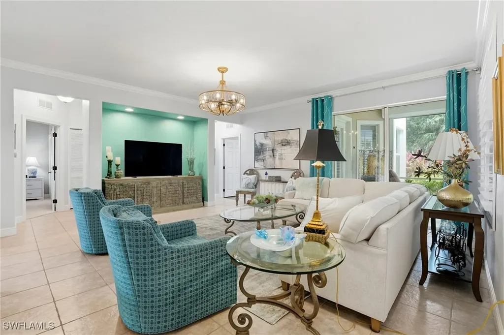 4960 Shaker Heights Court Naples FL 34112