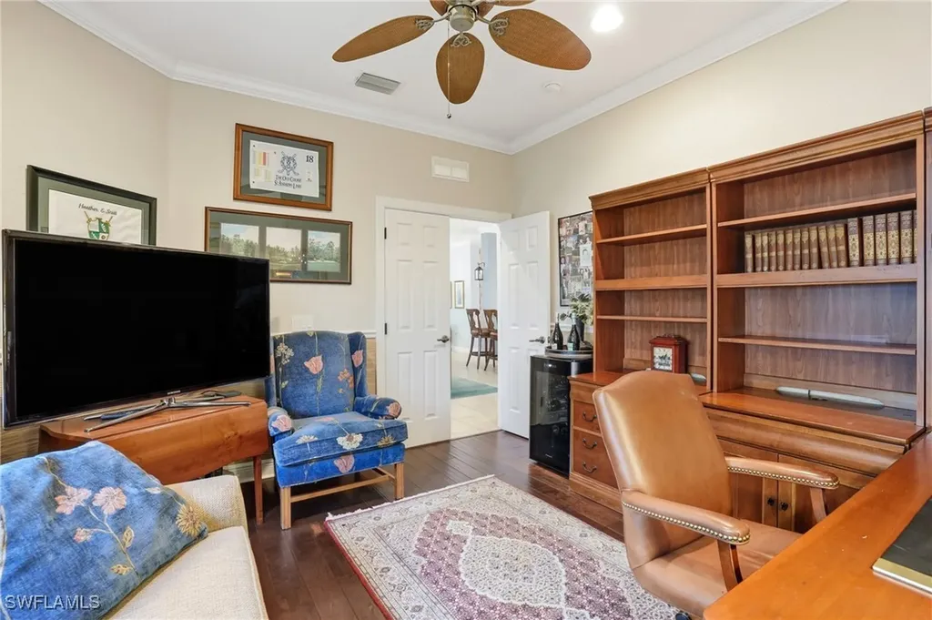 4960 Shaker Heights Court Naples FL 34112