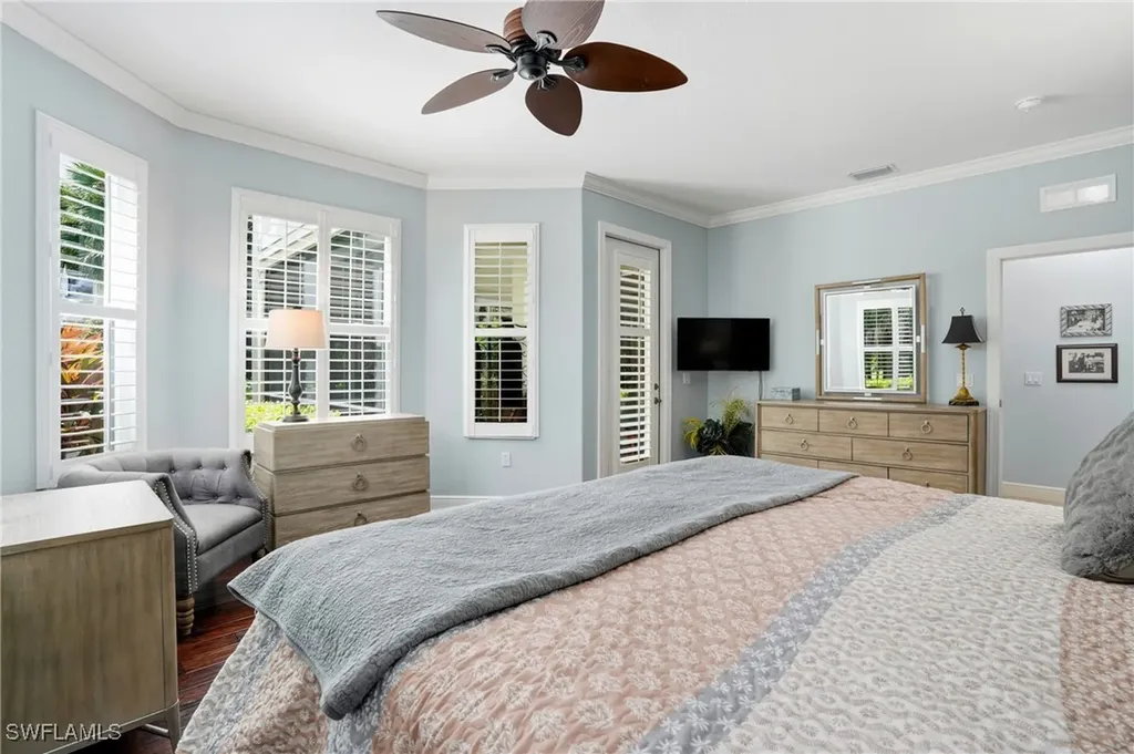 4960 Shaker Heights Court Naples FL 34112