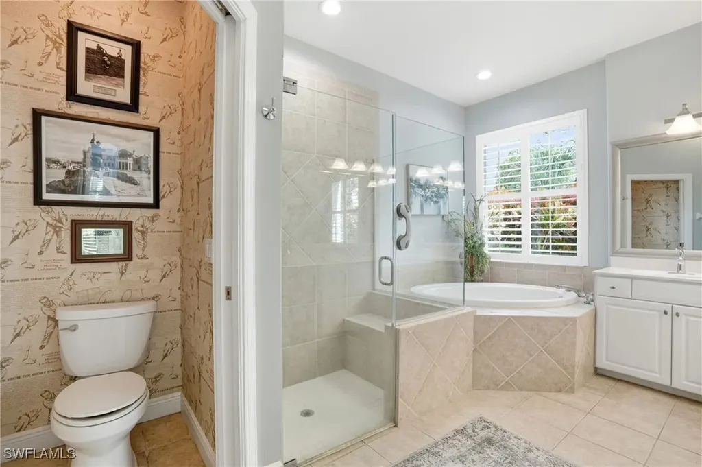 4960 Shaker Heights Court Naples FL 34112