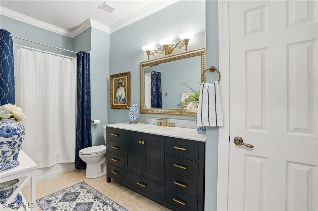 4960 Shaker Heights Court Naples FL 34112