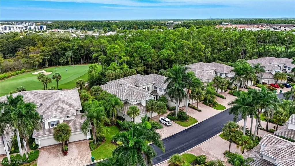 4960 Shaker Heights Court Naples FL 34112