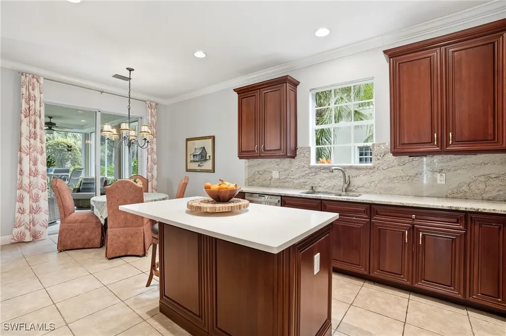 4960 Shaker Heights Court Naples FL 34112