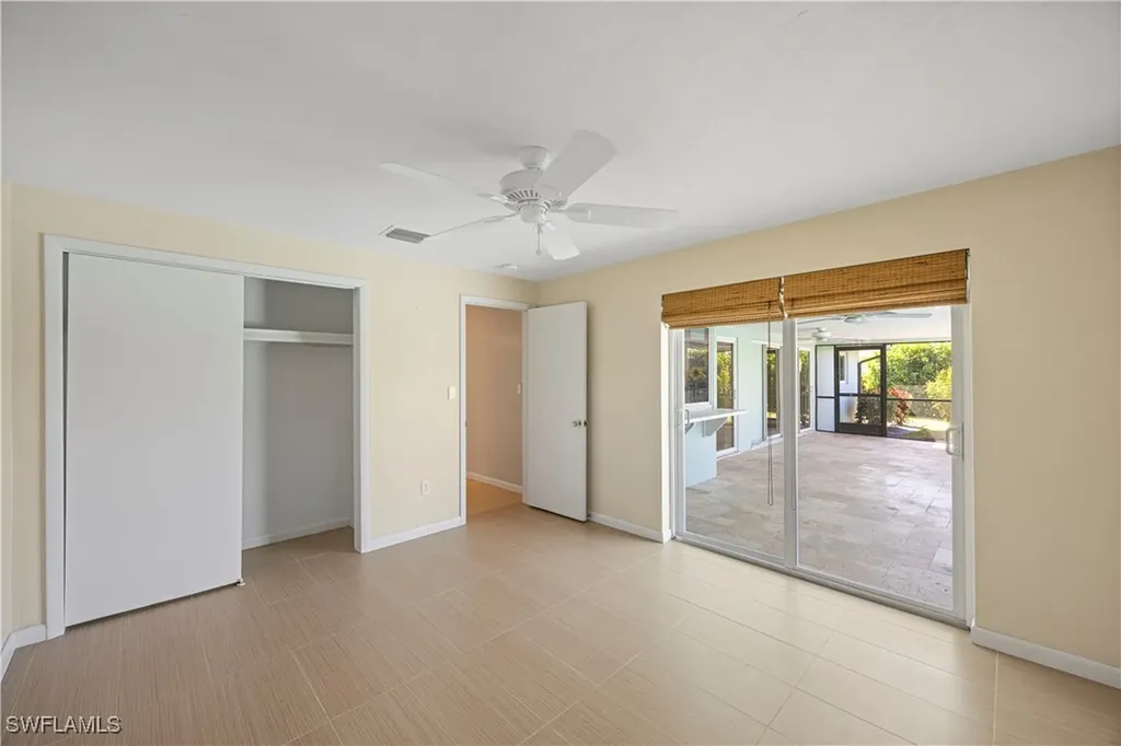9757 Berkshire Street Naples FL 34109