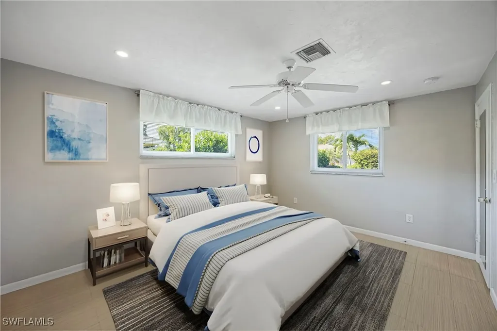 9757 Berkshire Street Naples FL 34109
