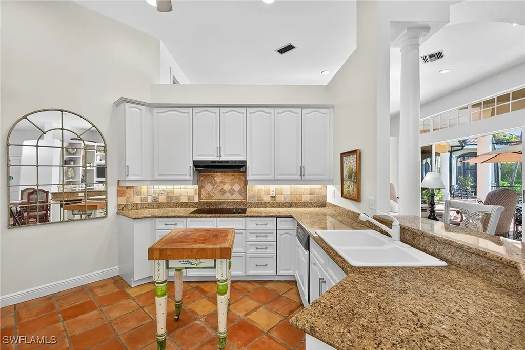556 Eagle Creek Drive Naples FL 34113