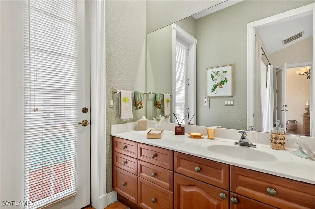 556 Eagle Creek Drive Naples FL 34113