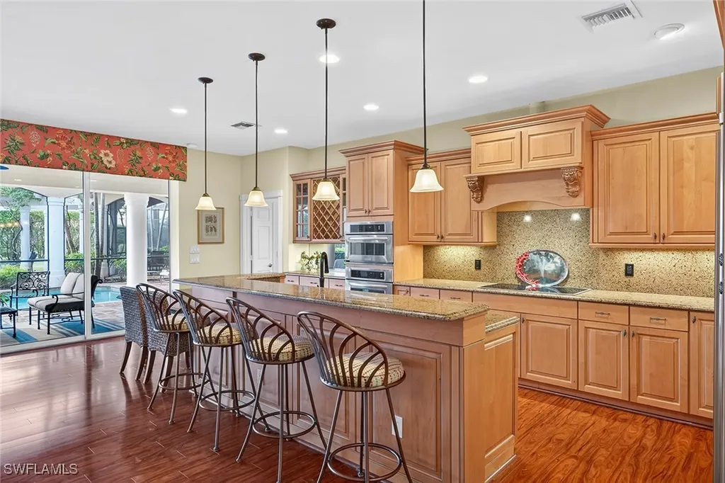 556 Eagle Creek Drive Naples FL 34113