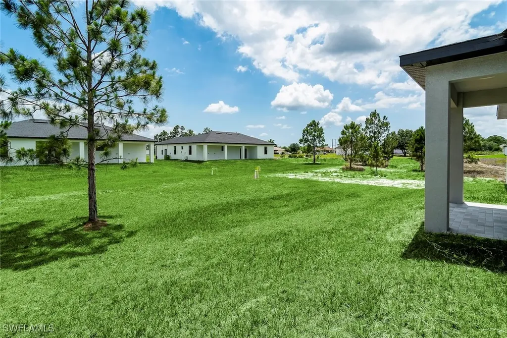 4209 25th Street SW Lehigh Acres FL 33976