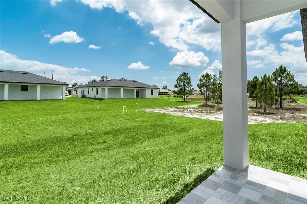 4209 25th Street SW Lehigh Acres FL 33976