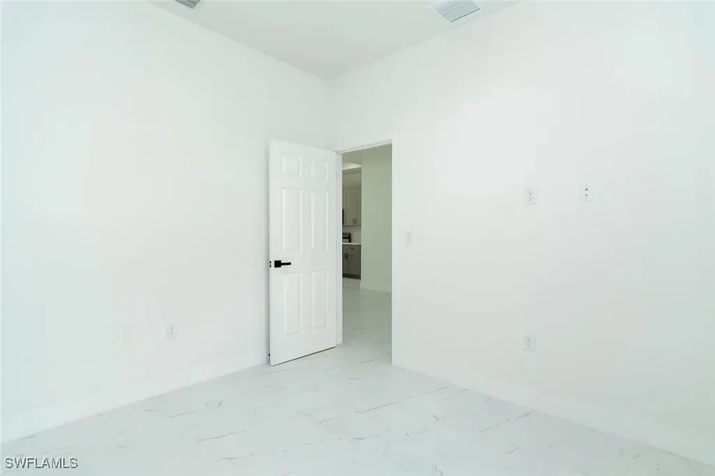 4209 25th Street SW Lehigh Acres FL 33976