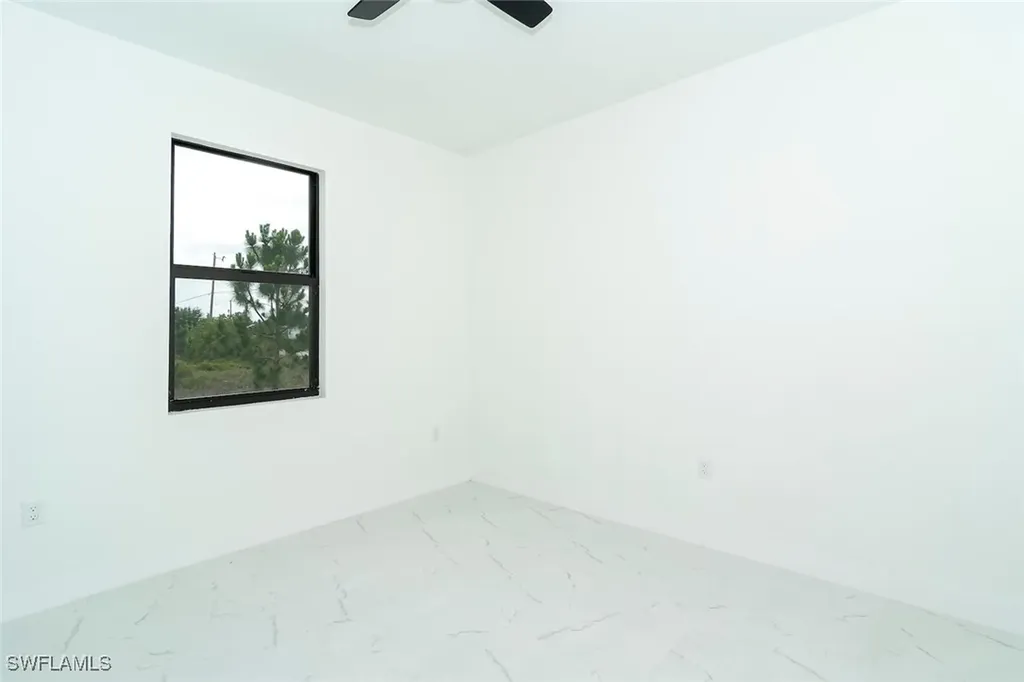 4209 25th Street SW Lehigh Acres FL 33976