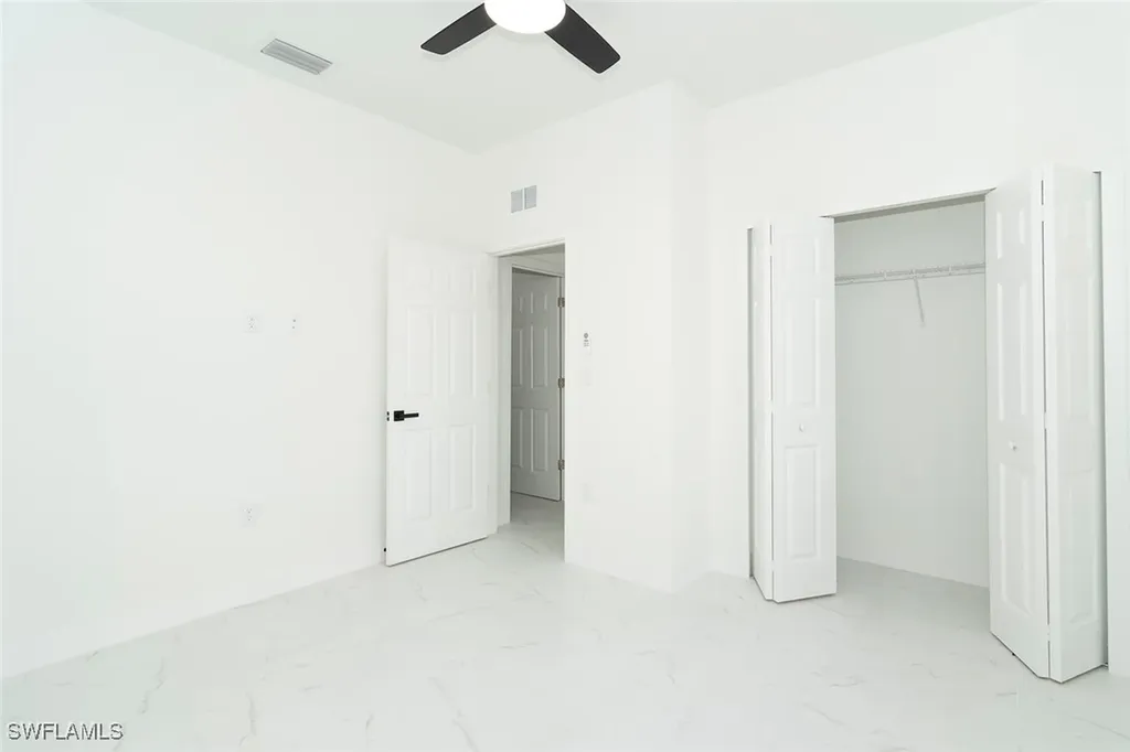 4209 25th Street SW Lehigh Acres FL 33976