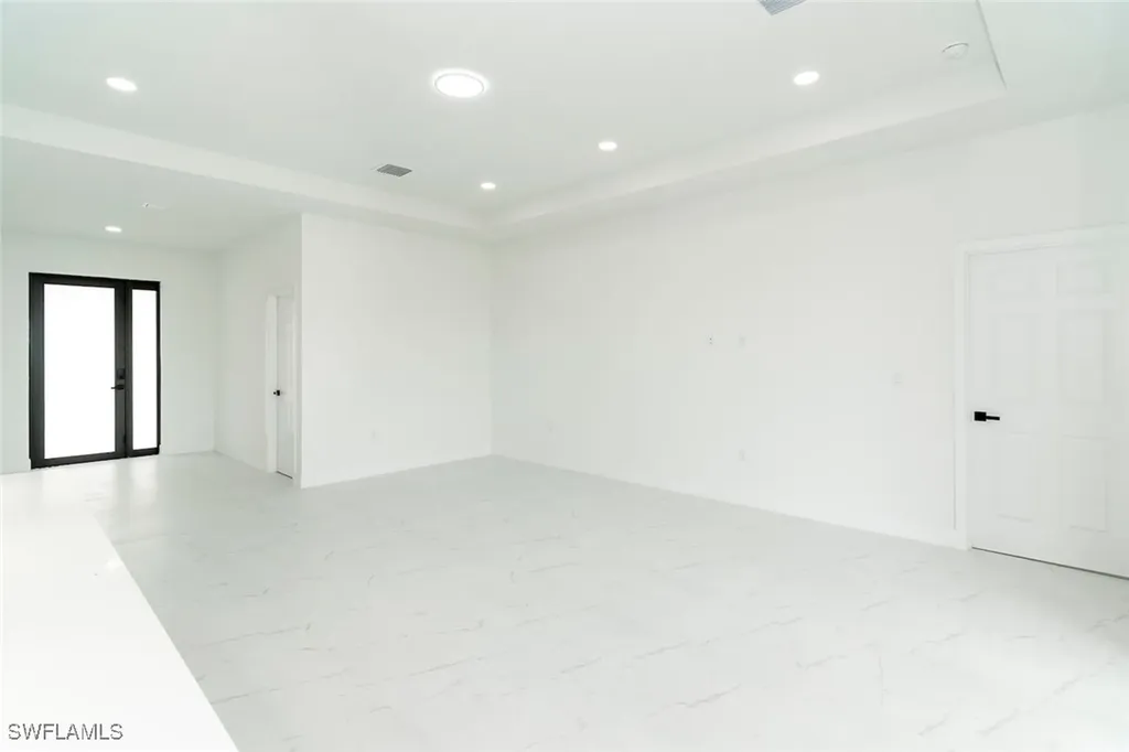 4209 25th Street SW Lehigh Acres FL 33976