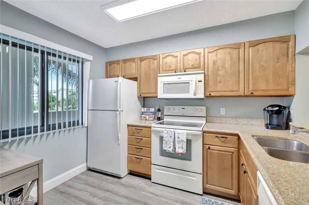 7406 Lake Breeze Drive Fort Myers FL 33907