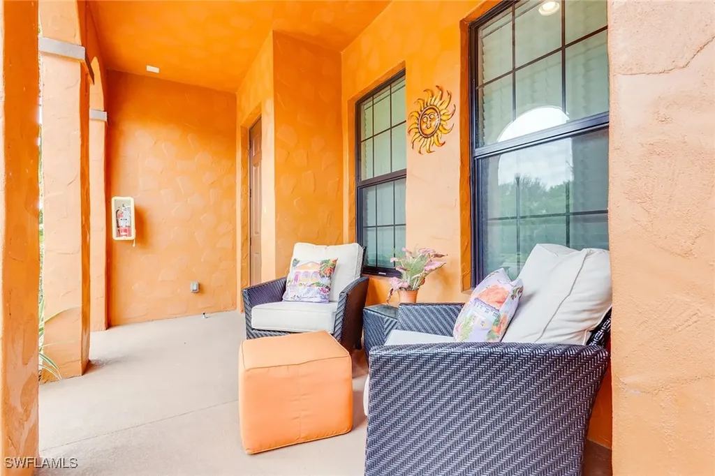 9082 Capistrano Street N Naples FL 34113