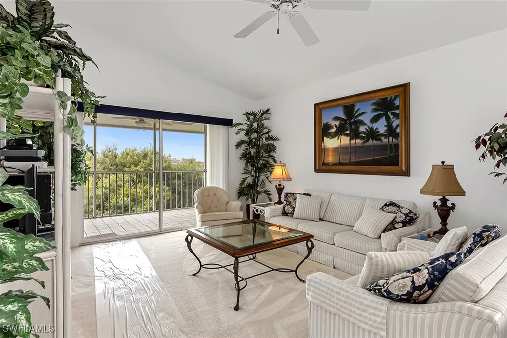 300 Horse Creek Drive Naples FL 34110