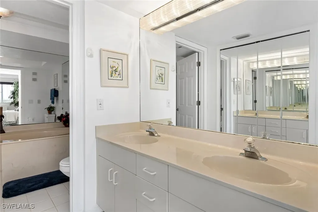 300 Horse Creek Drive Naples FL 34110
