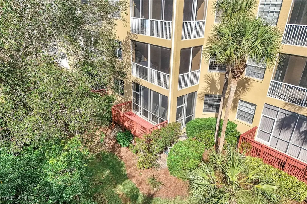 3461 Pointe Creek Court Bonita Springs FL 34134