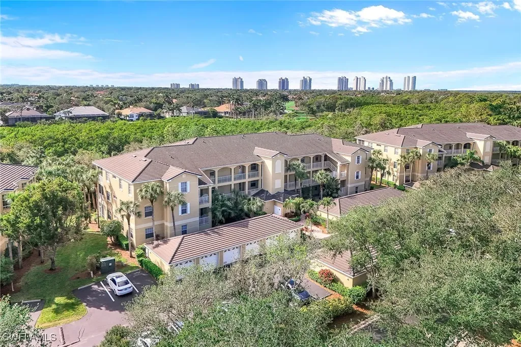 3461 Pointe Creek Court Bonita Springs FL 34134