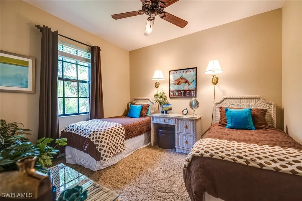 9161 Chula Vista Street Naples FL 34113